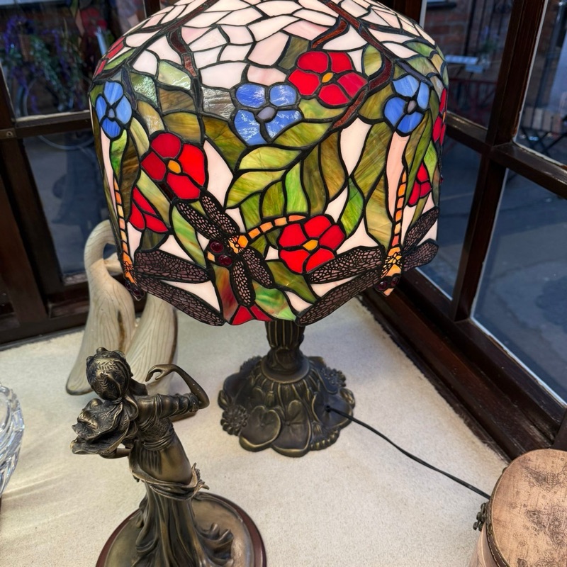 Vintage Tiffany-Style Dragonfly Stained Glass Table Lamp